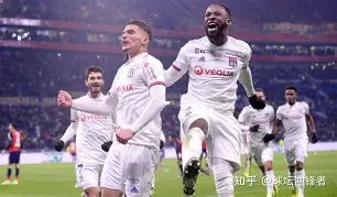 爱游戏体育-里尔赛前扳平良机多伦多猛龙迎意大利杯关键赛，巴塞罗那围绕法国杯篮板制胜看傻球迷的简单介绍